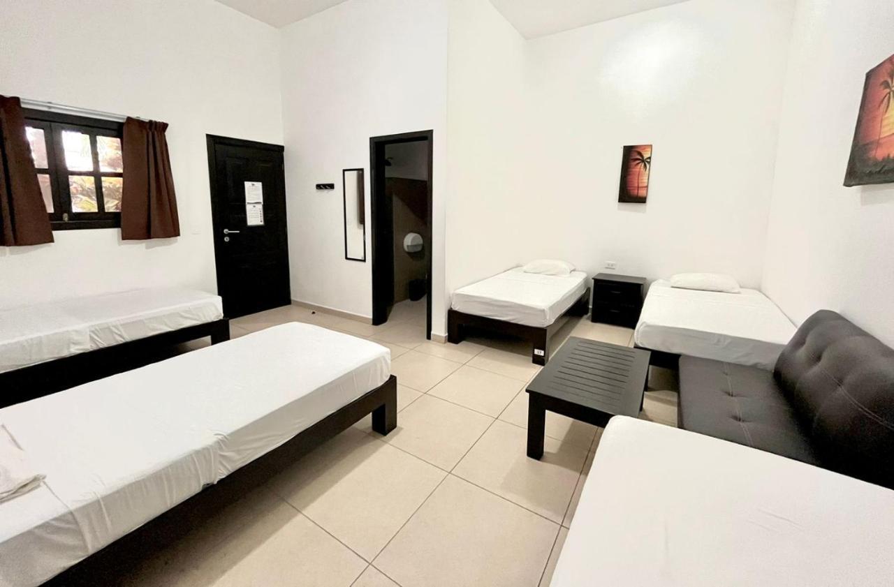 We Playa Hotel بلايا ديل كارمن المظهر الخارجي الصورة