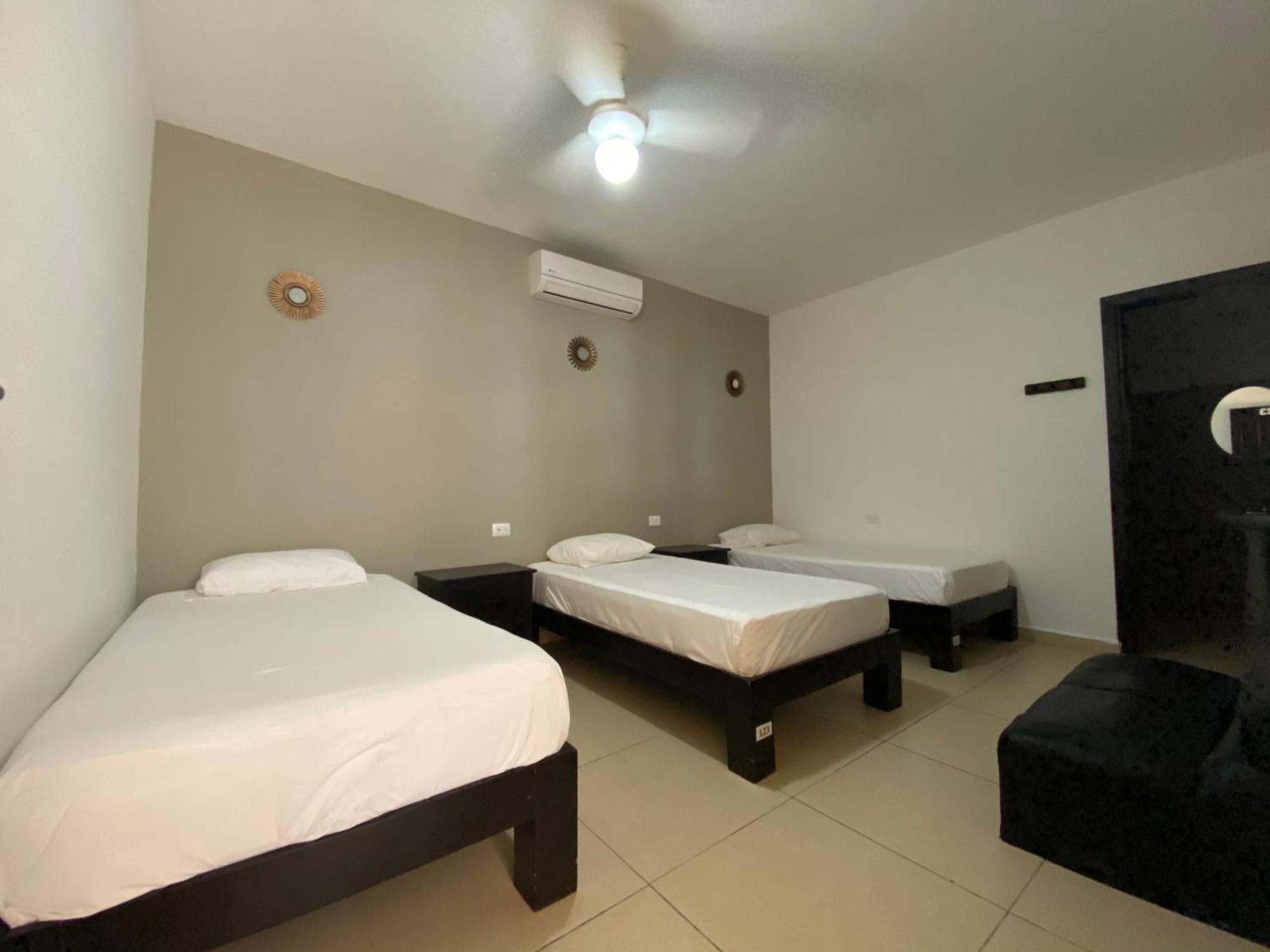 We Playa Hotel بلايا ديل كارمن المظهر الخارجي الصورة