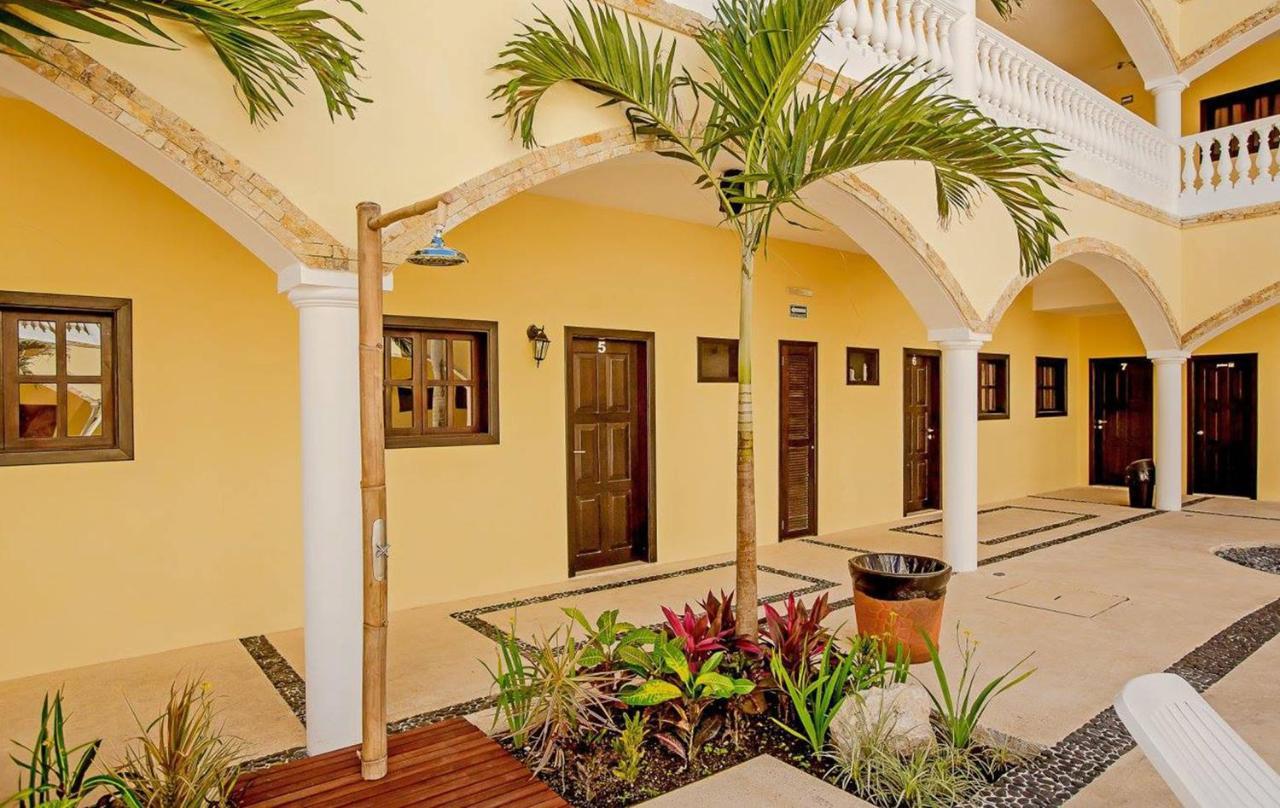 We Playa Hotel بلايا ديل كارمن المظهر الخارجي الصورة